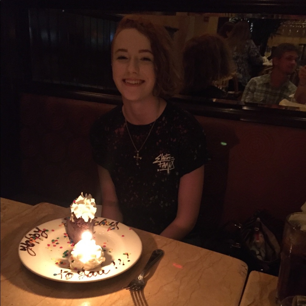 Meet your Posher, Cat